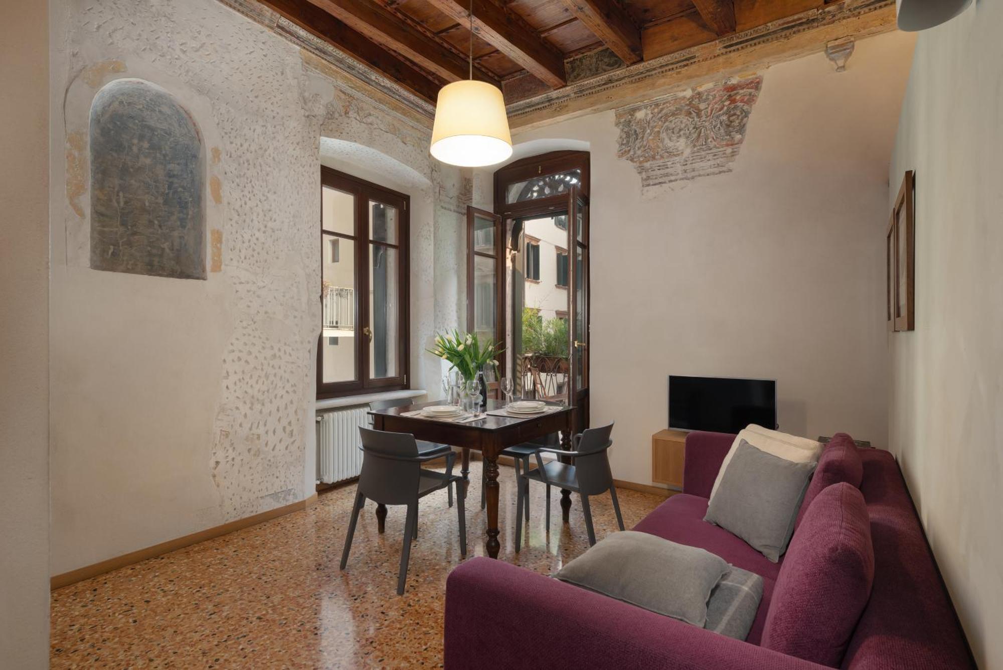 Residenza Roccamaggiore Verona Exterior foto