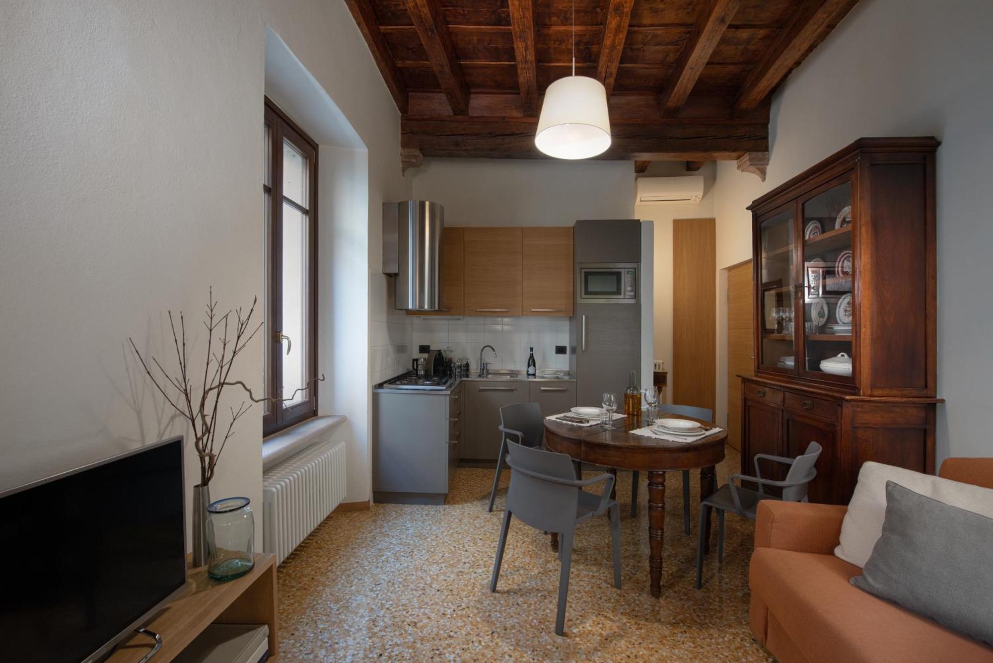Residenza Roccamaggiore Verona Exterior foto