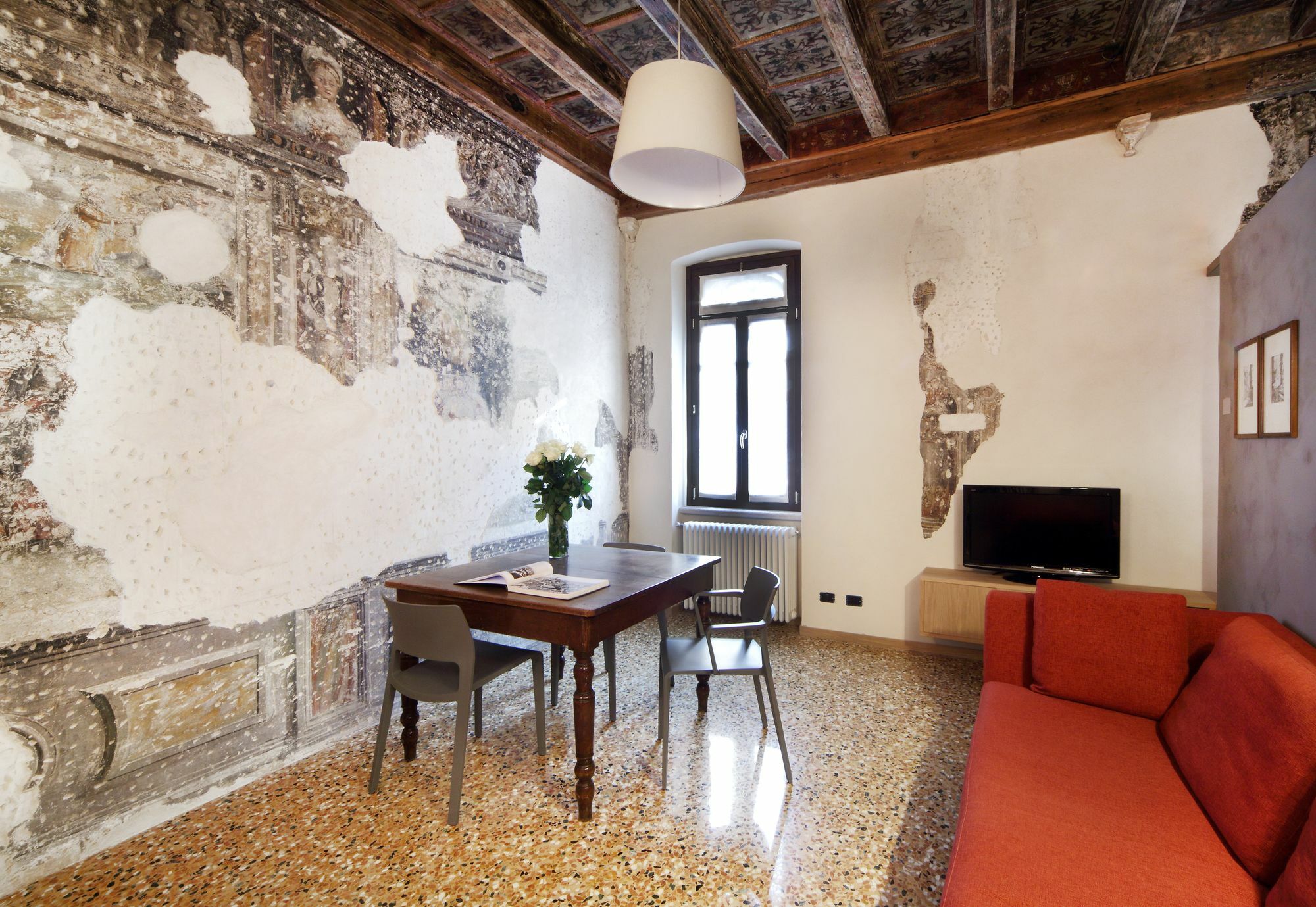 Residenza Roccamaggiore Verona Exterior foto